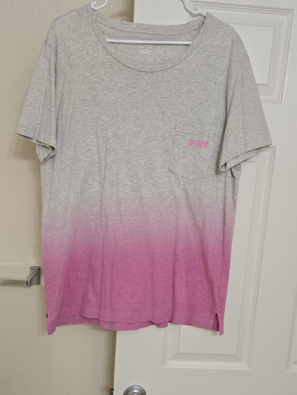 PINK Victoria's Secret Heather Gray  Campus Tee with Pink Accent Size L